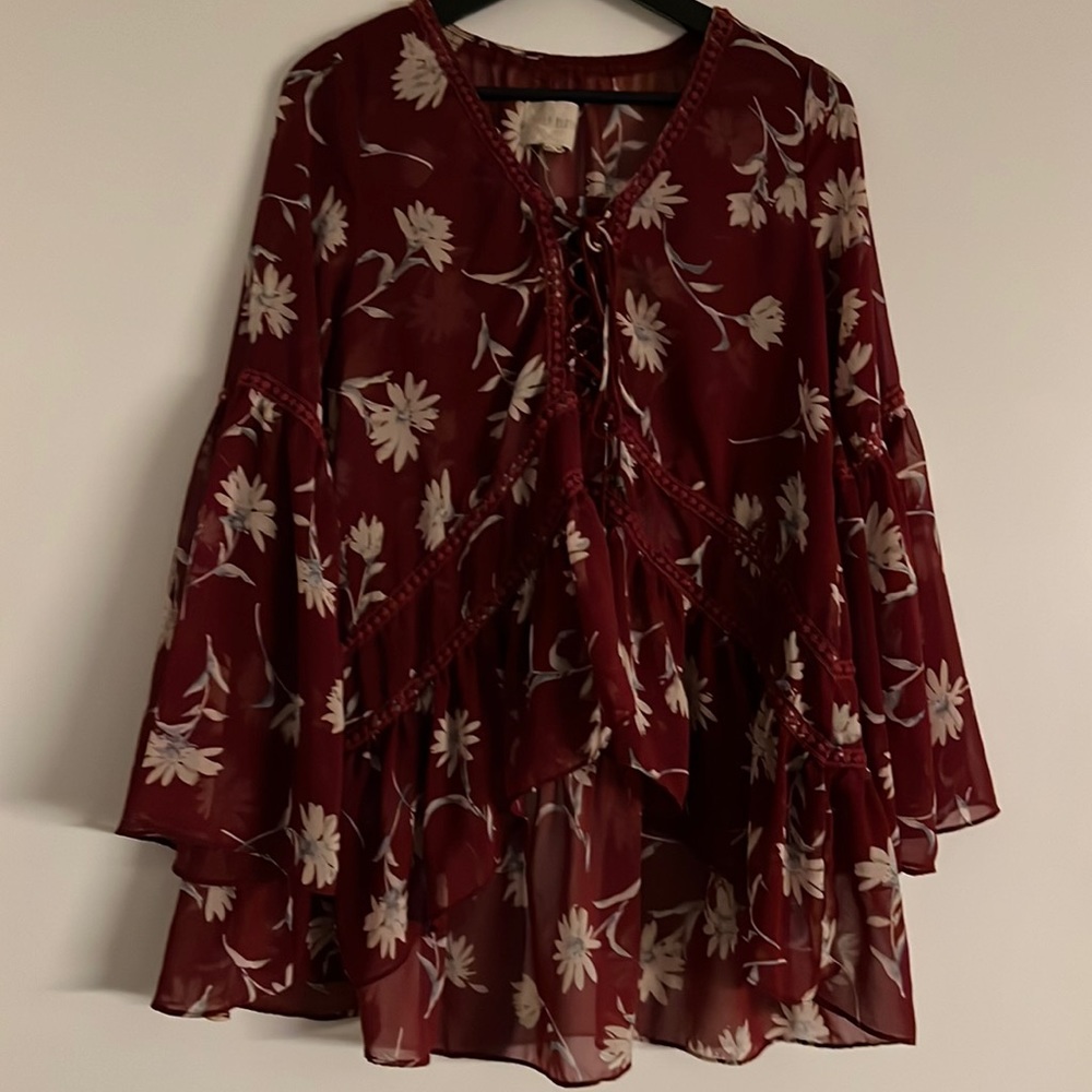 Moon river high low top sheer red with a flower design